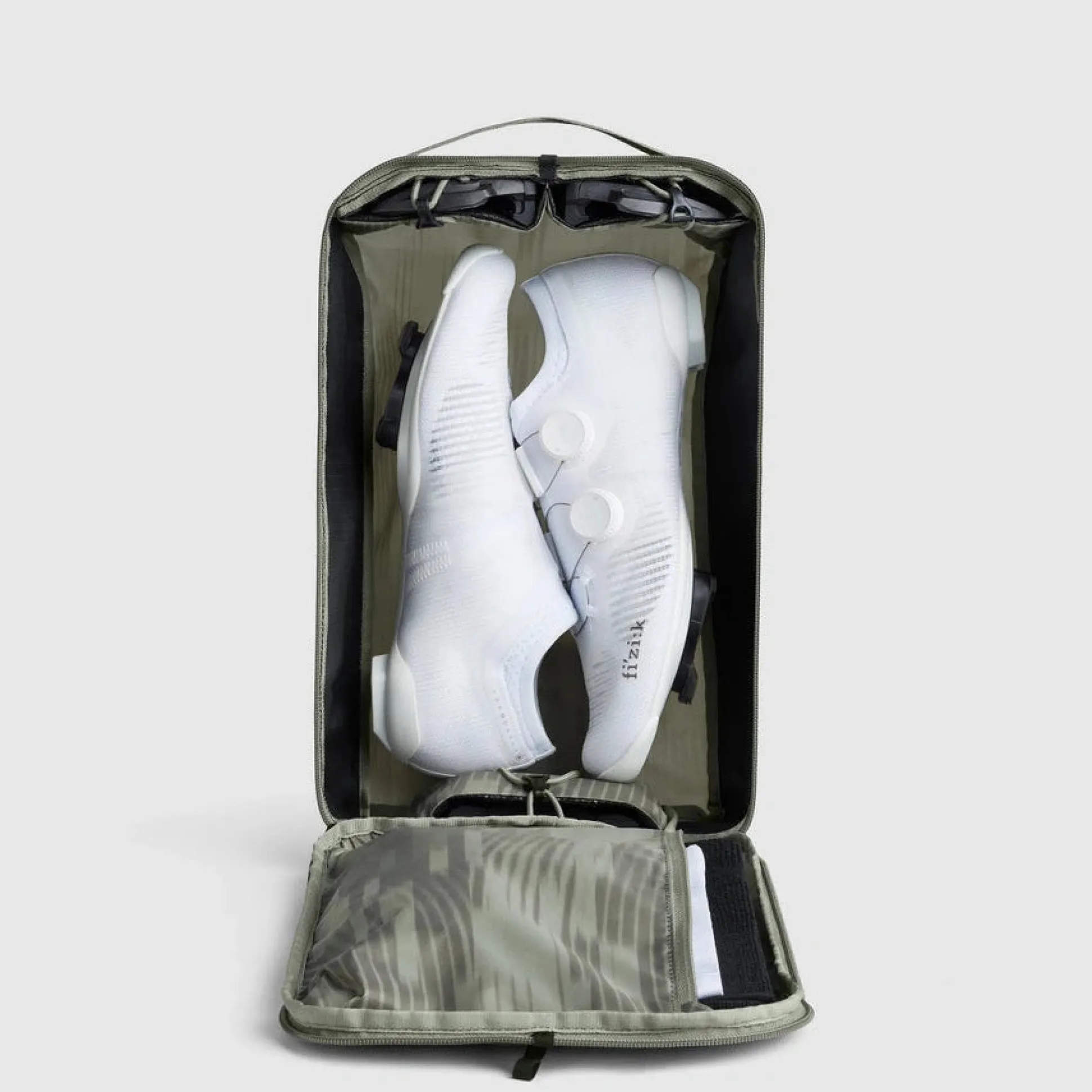 Borsa Assos x D_b_ Roamer 3 Piece Travel System