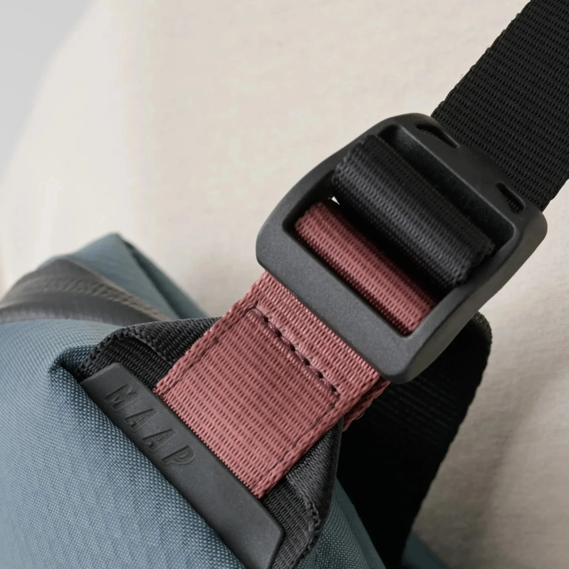 Borsa Maap x côte&ciel Sling - Blu