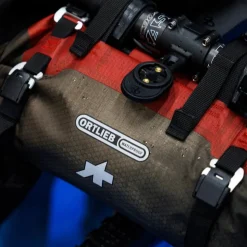 Borsa manubrio Assos x ORTLIEB 9L - Marrone