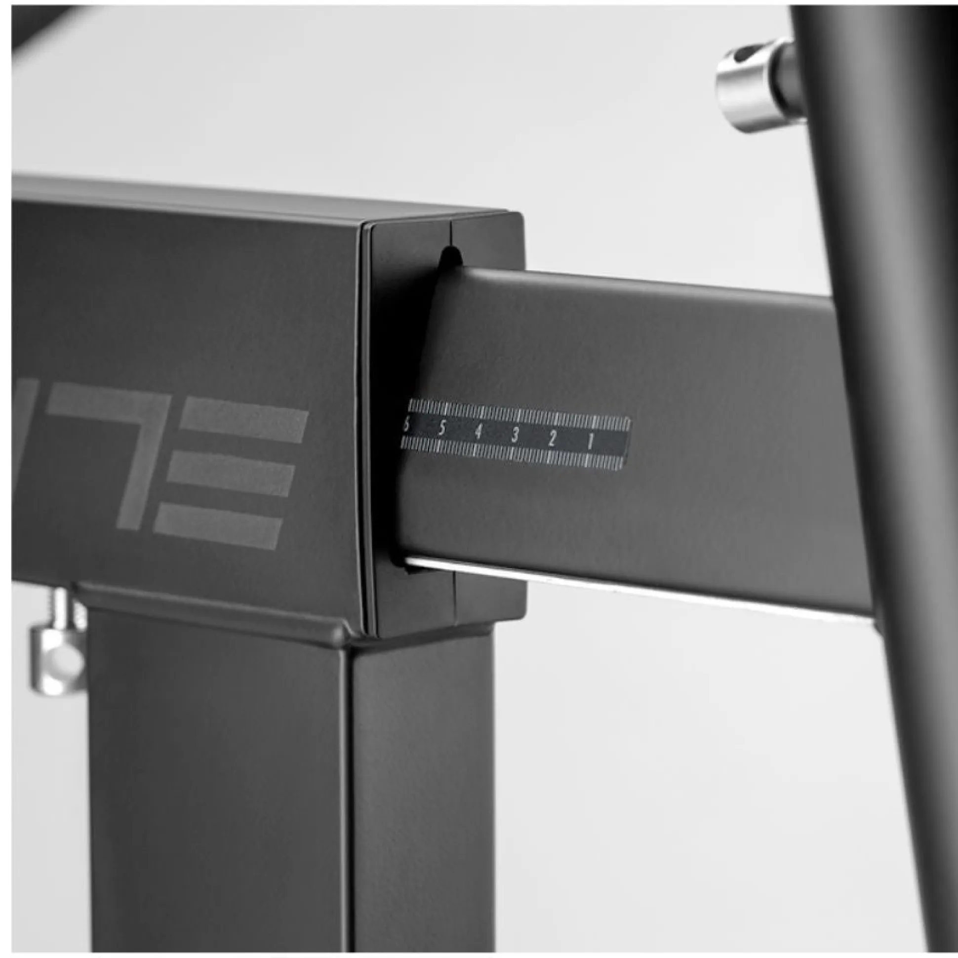Elite Square Smart Bike