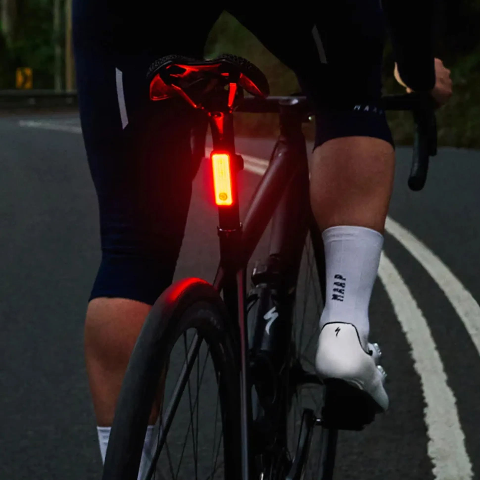 Luce Knog Blinder R-150 - Posteriore