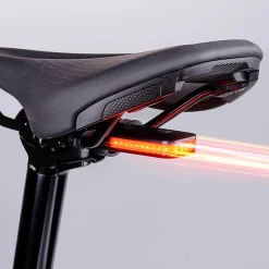 Luce posteriore Ravemen CL01
