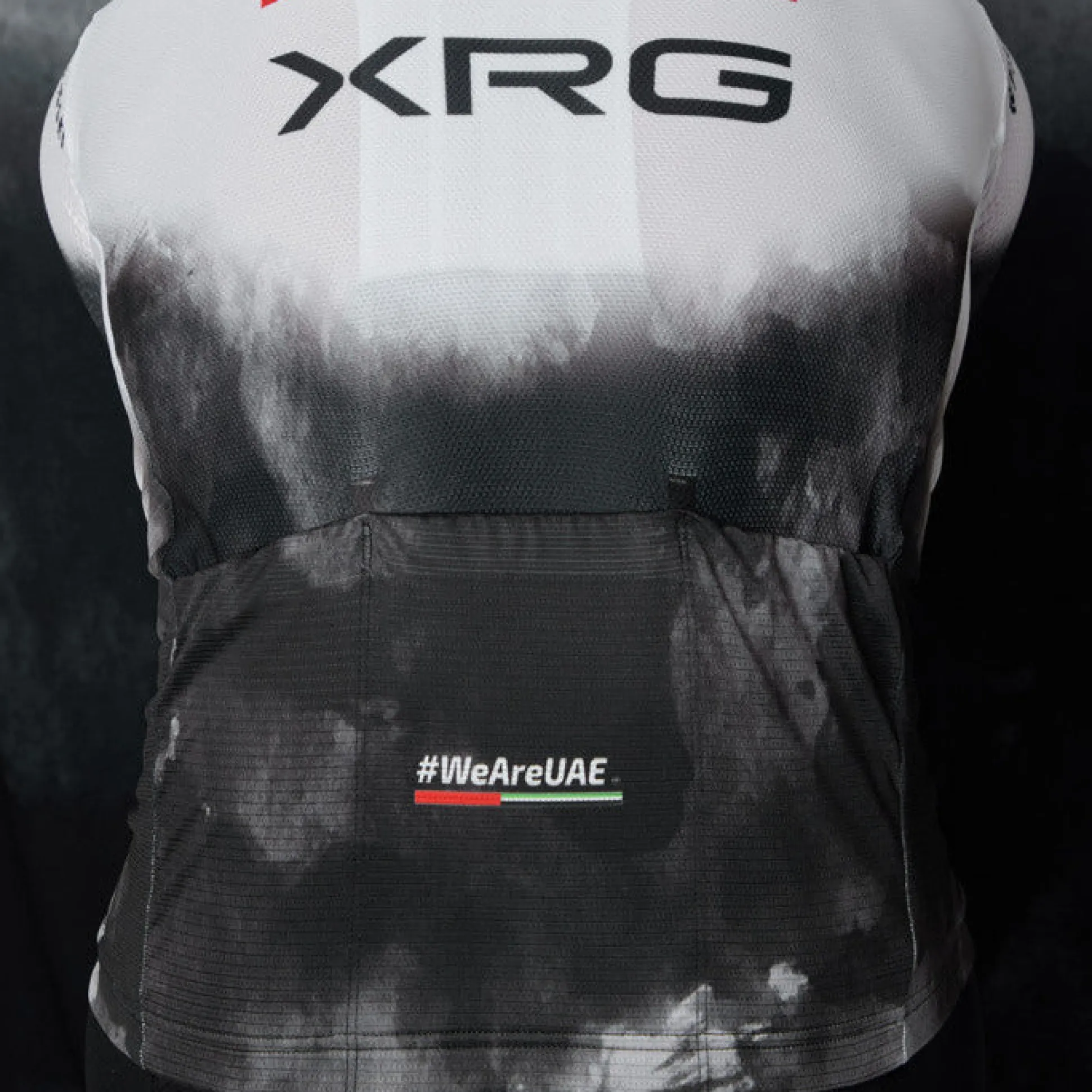 Maglia Pissei UAE Team Emirates 2025 Magistrale